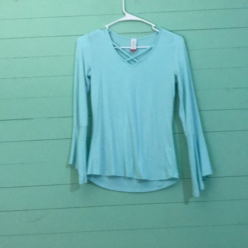 A long sleeve shirt